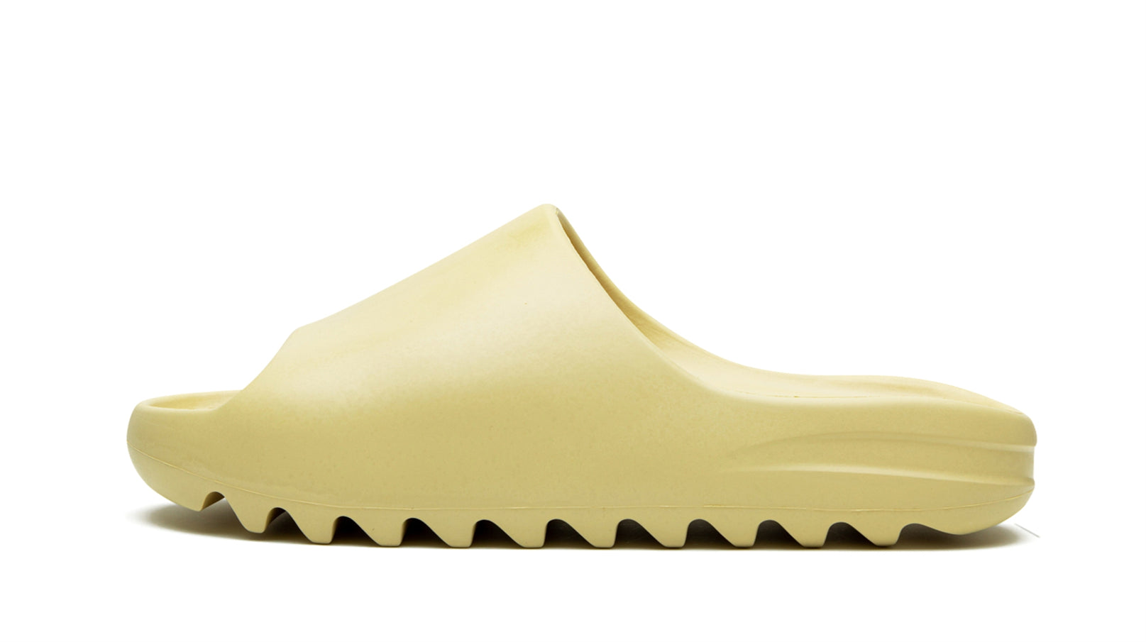 Yeezy Slides "Desert Sand"