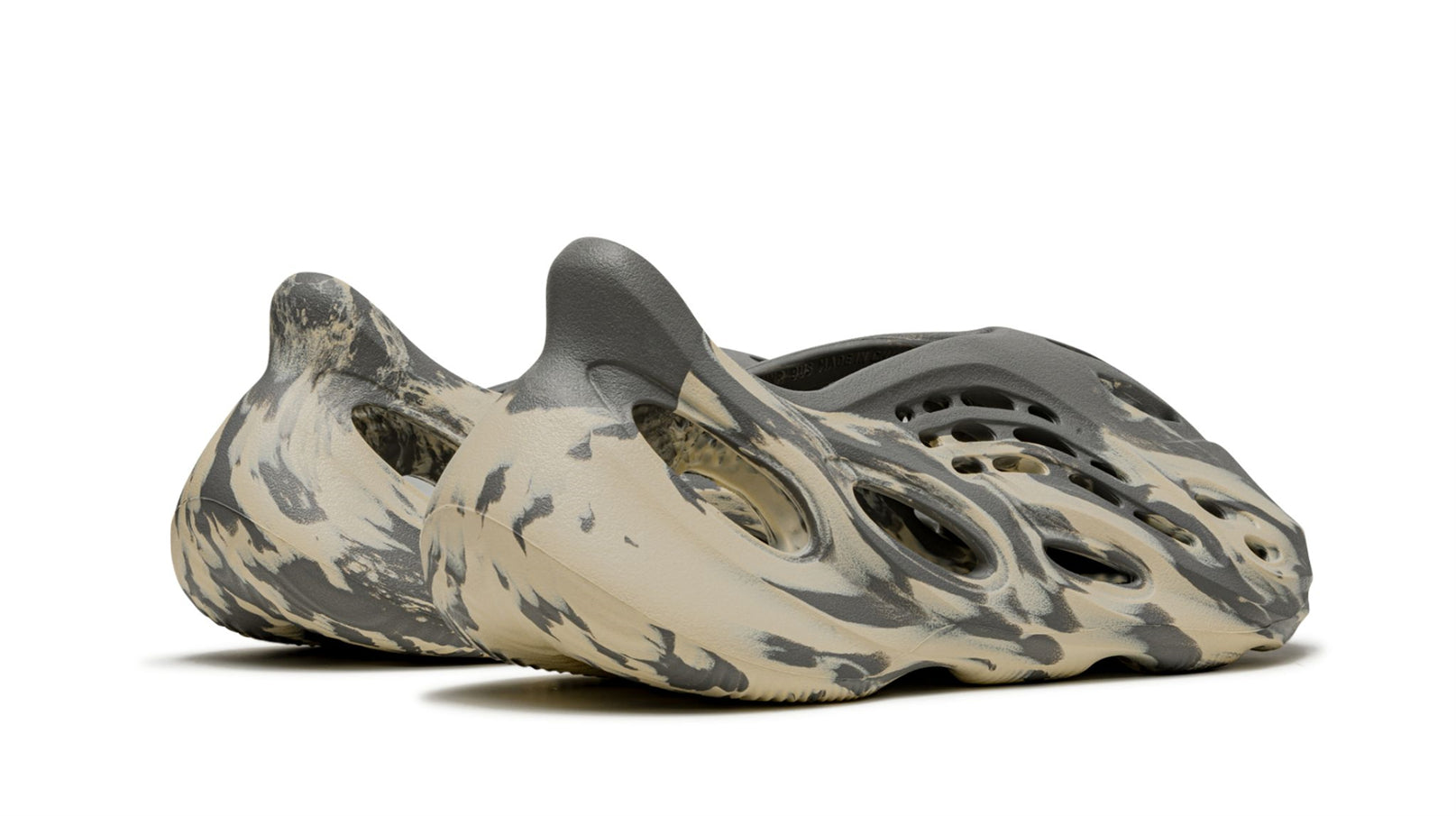 Yeezy Foam Runner Mxt "Moon Gray"